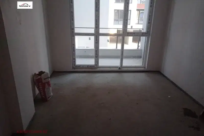 3-bedroom apartment in Kyrdjali, Vyzrojdenci