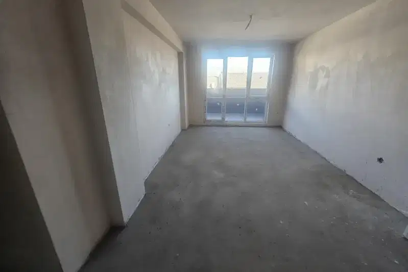 3-bedroom apartment in Kyrdjali, Vyzrojdenci