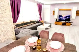 Тристаен апартамент в Кърджали, Възрожденци