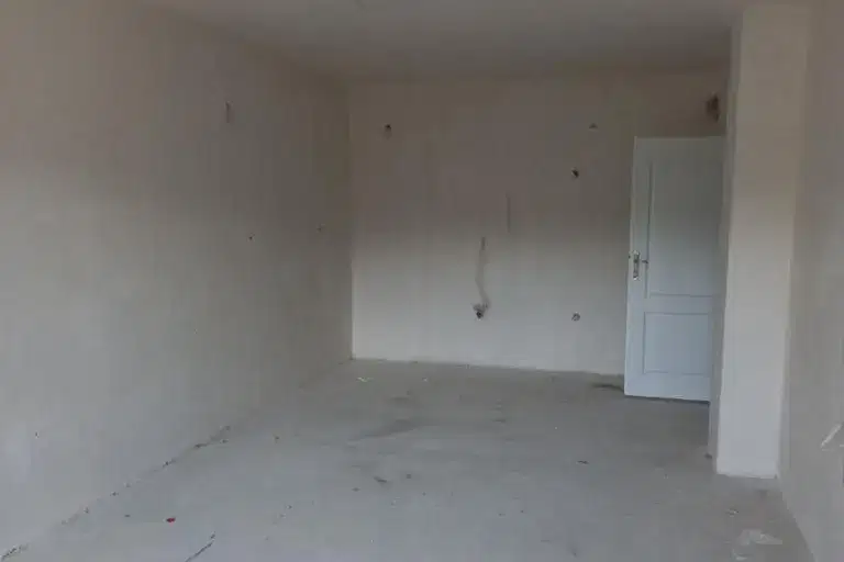 3-bedroom apartment in Kyrdjali, Vyzrojdenci