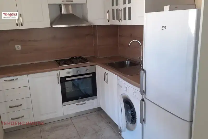 Тристаен апартамент в Кърджали, Възрожденци