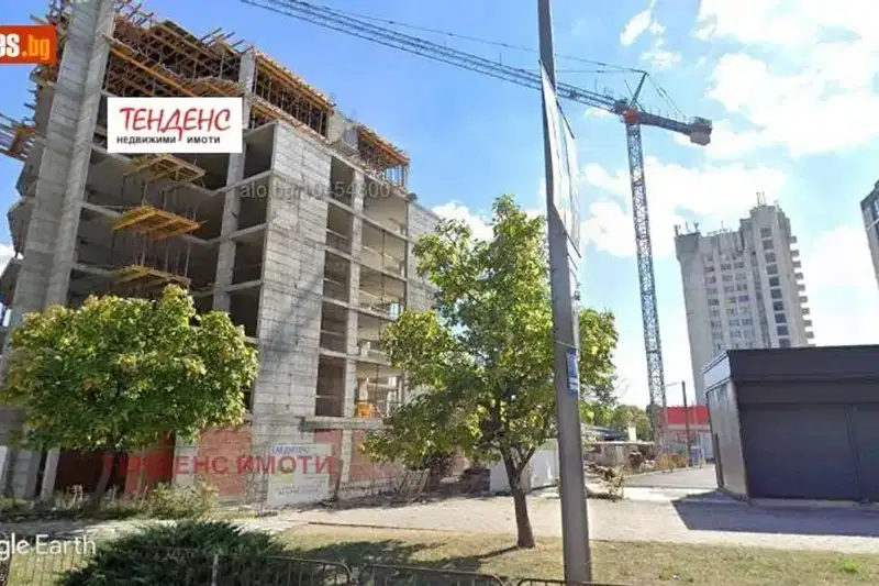 3-bedroom apartment in Kyrdjali, Vyzrojdenci