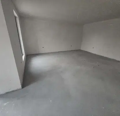 Photo 3 — 3-bedroom apartment in Kyrdjali, Vyzrojdenci