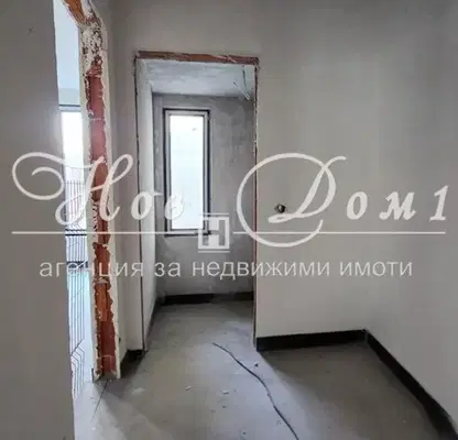 Снимка 4 — Тристаен апартамент в София, в.з.Киноцентъра