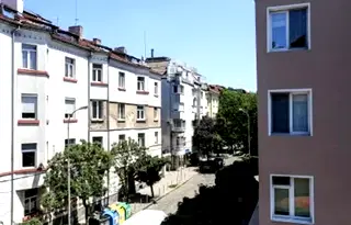 Тристаен апартамент в София, Яворов