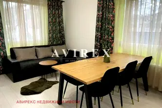 Тристаен апартамент в Пловдив, Южен