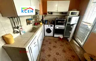 Тристаен апартамент в Търговище, Запад 2