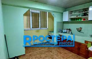 Тристаен апартамент в Търговище, Запад 2