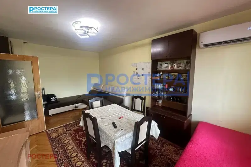 3-bedroom apartment in Tyrgovishte, Zapad 2