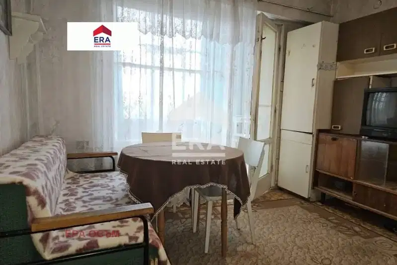 3-bedroom apartment in Lovech, Zdravec