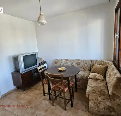 Photo 4 — 3-bedroom apartment in Varna, Zimno Kino Trakiya