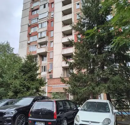 Снимка 4 — Тристаен апартамент в София, Зона Б-19