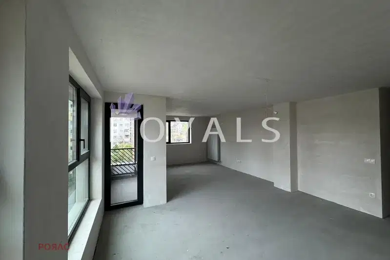 3-bedroom apartment in Sofiya, Zona B-5