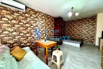 Тристаен апартамент във Велико Търново, Зона Б
