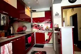Тристаен апартамент в Бургас, Зорница