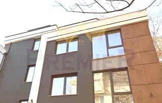 Тристаен апартамент в Бургас, Зорница