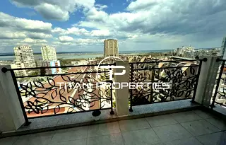Тристаен апартамент в Бургас, Зорница