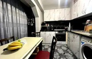 Тристаен апартамент в Благоевград, Разлог