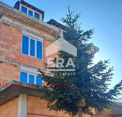 Photo 3 — Three-room apartment with two terraces in Aheloy