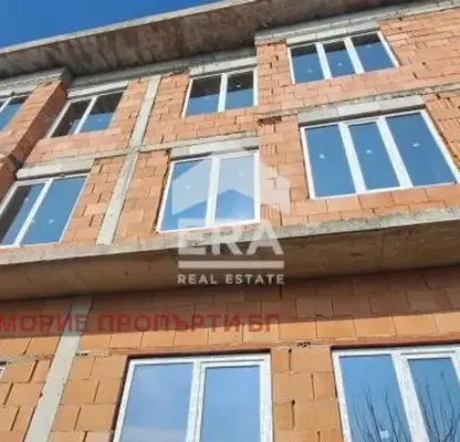 Photo 4 — Three-room apartment with two terraces in Aheloy