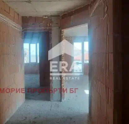 Photo 5 — Three-room apartment with two terraces in Aheloy