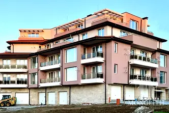 Тристаен апартамент в Бургас, Ахтопол