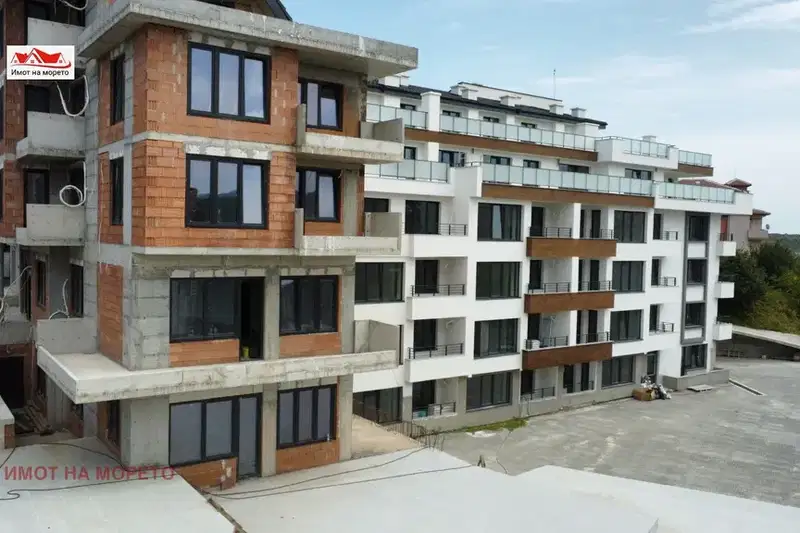 3-bedroom apartment in Oblast Burgas, Carevo