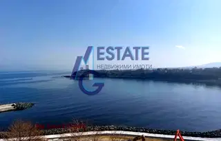 Тристаен апартамент в Бургас, Царево