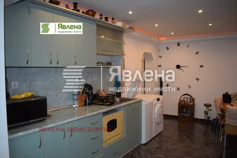 3-bedroom apartment in Oblast Burgas, Carevo