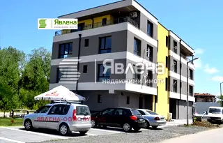 Тристаен апартамент в Бургас, Царево