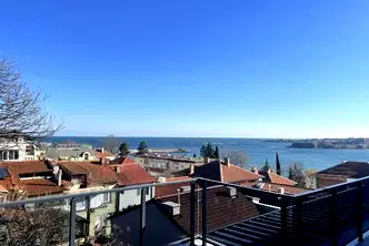 Тристаен апартамент в Бургас, Царево