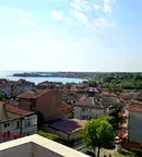 Тристаен апартамент в Бургас, Царево