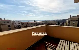 Тристаен апартамент в Бургас, Черноморец