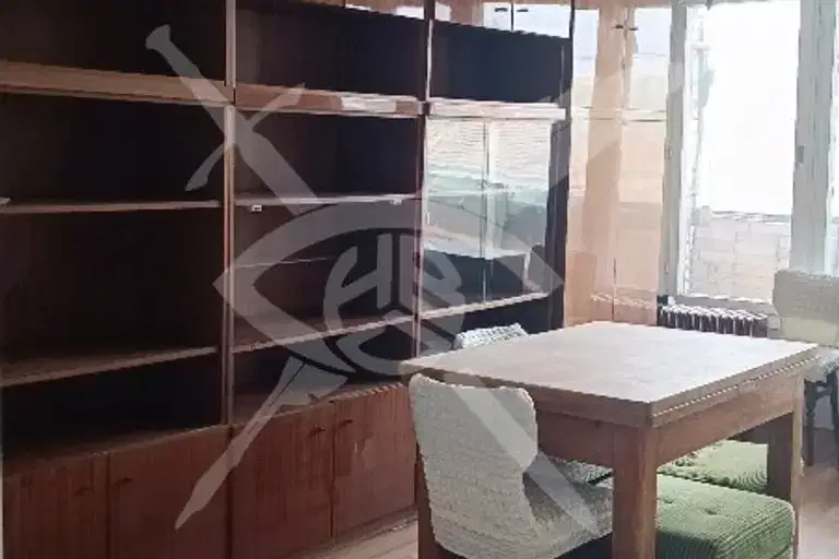 Тристаен апартамент в Бургас, Карнобат