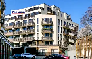 Тристаен апартамент в Бургас, Несебър