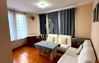 Тристаен апартамент в Бургас, Несебър