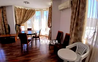 Тристаен апартамент в Бургас, Несебър