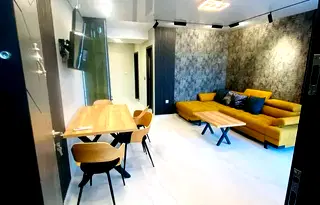 Тристаен апартамент в Бургас, Обзор