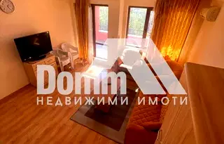 Тристаен апартамент в Бургас, Обзор