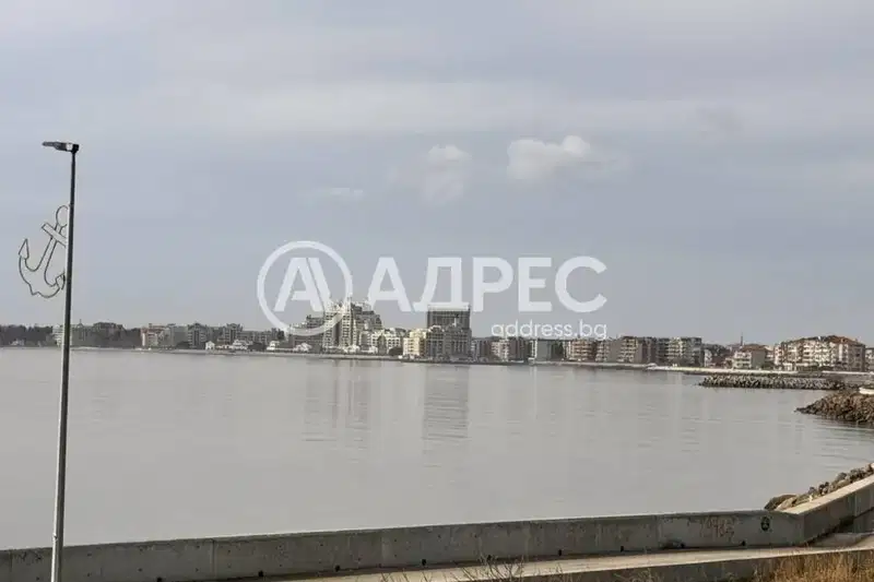 3-bedroom apartment in Oblast Burgas, Pomorie
