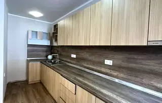 Тристаен апартамент в Бургас, Поморие