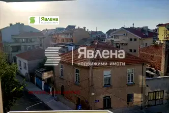 Тристаен апартамент в Бургас, Поморие