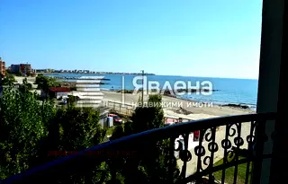 Тристаен апартамент в Бургас, Поморие