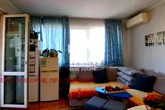 Тристаен апартамент в Бургас, Поморие
