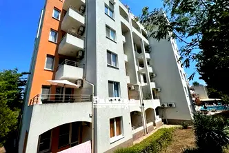 Тристаен апартамент в Бургас, Поморие