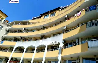 Тристаен апартамент в Бургас, Поморие