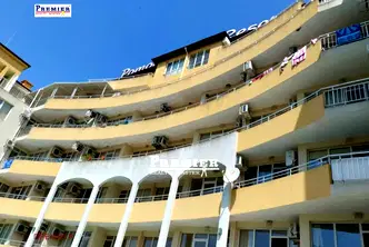 Тристаен апартамент в Бургас, Поморие