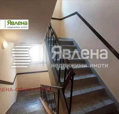 Снимка 3 — Тристаен апартамент в Бургас, Поморие