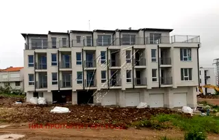 Тристаен апартамент в Бургас, Созопол