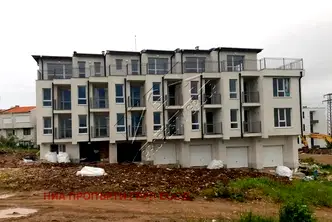 Тристаен апартамент в Бургас, Созопол